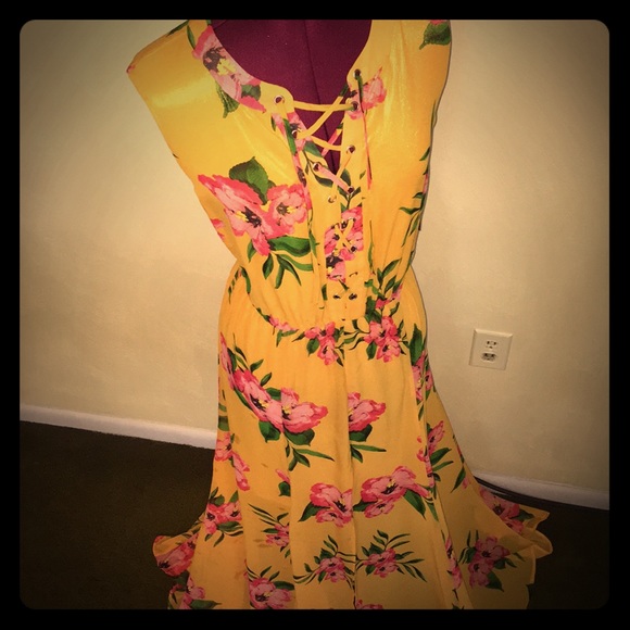 New York & Company Dresses & Skirts - NY&C Sleeveless Maxi Dress